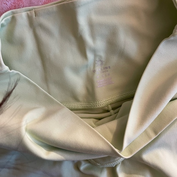 Lime Green Aerie tennis skirt with shorts built in - Picture 3 of 5